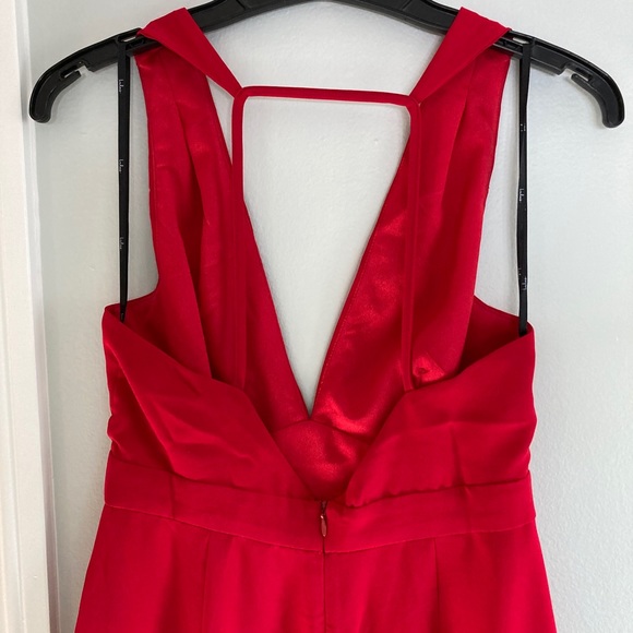 Sexy Red Plunging Halter Dress - Picture 5 of 5